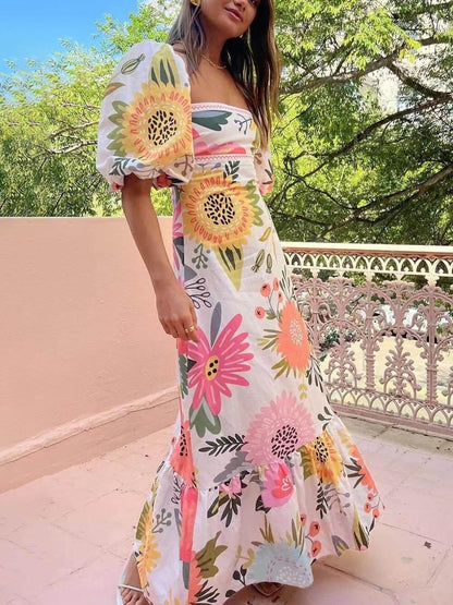 Ivy | Robe Maxi à Imprimé Floral à Encolure Carrée pour les Vacances
