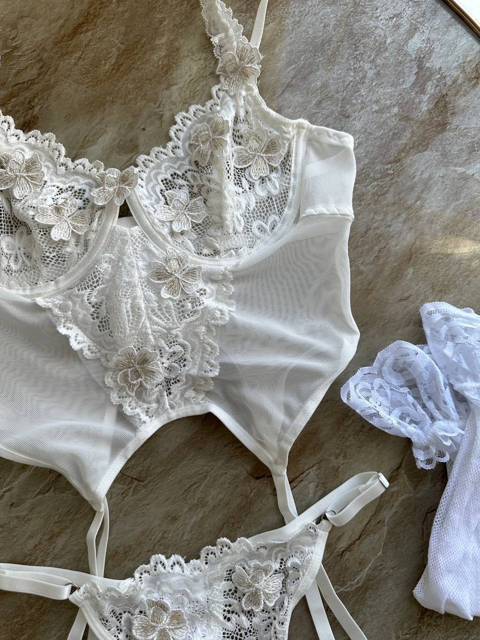Leyla™ | Ensemble de lingerie de mariée élégant