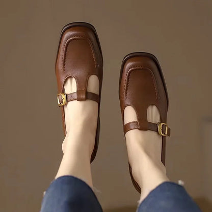 Ysolenne | Escarpins T-Strap Classiques et Élégants