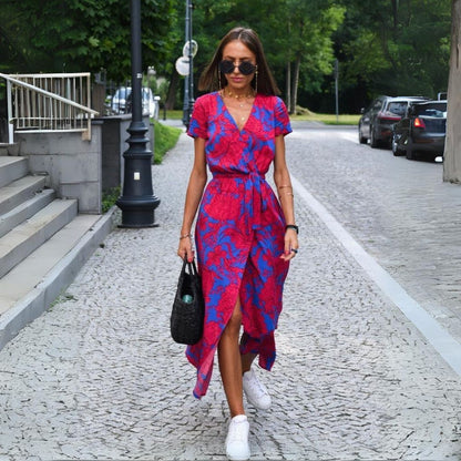 Judy | Robe florale élégante à décolleté en V