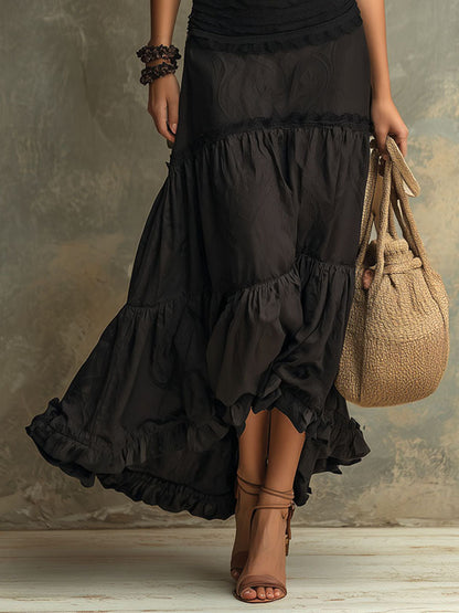 Susie | Robe maxi en dentelle à volants et col montant bohème